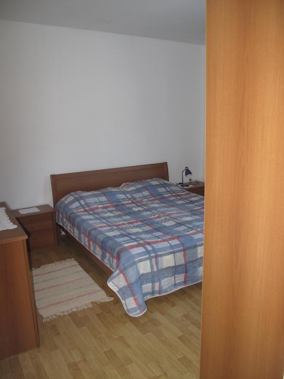 Apartments Zuvela コルチュラ 部屋 写真