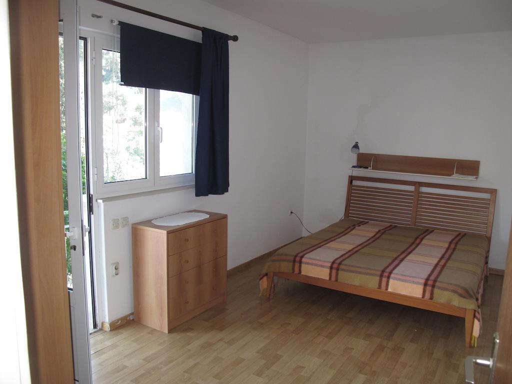 Apartments Zuvela コルチュラ 部屋 写真