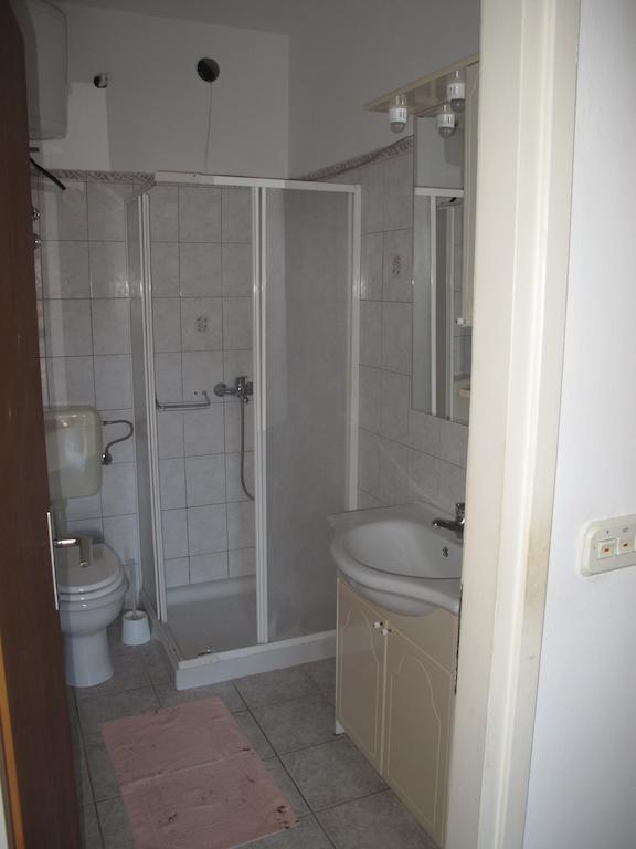 Apartments Zuvela コルチュラ 部屋 写真